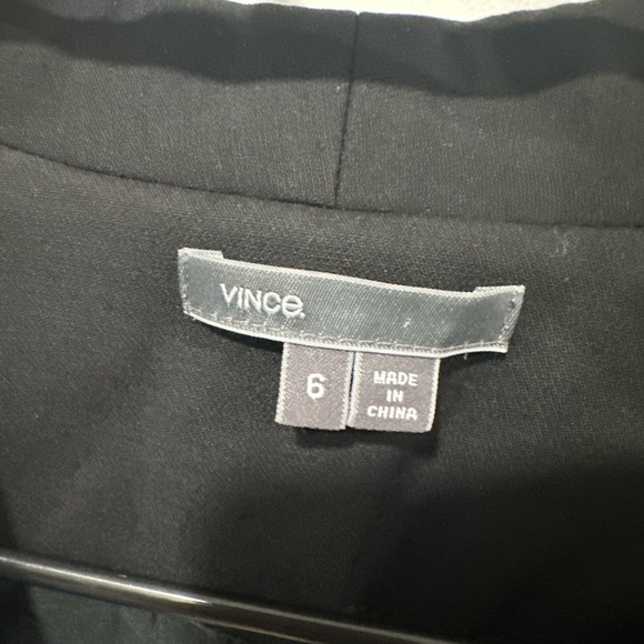 EUC- VINCE. WOOL BLEND BLAZER - Picture 2 of 8